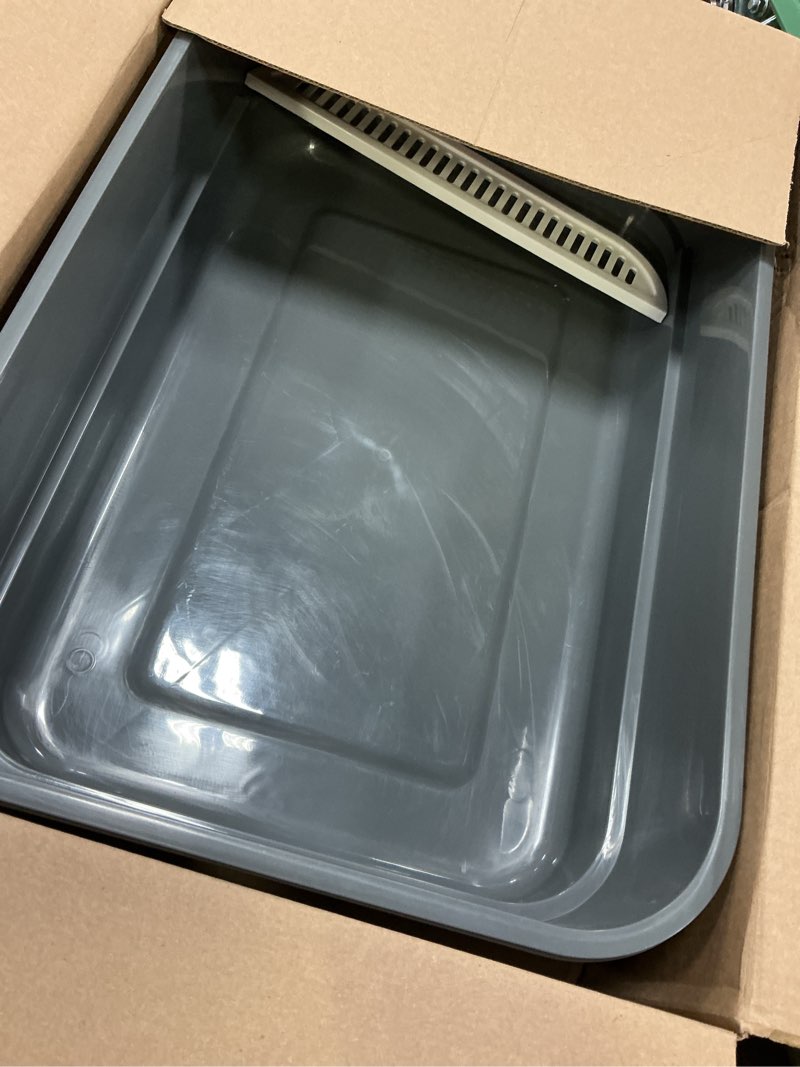 Condition photo showing Good Condition for Extea Large Cat Litter Box with High Sides,Cat Boxes for Indoor Cats,Cat Litter Pan for Kitty,Litter Box with Low Entry,Easy to Clean,Anti-Splashing,23.6" x15.7" x6.2" (Grey)