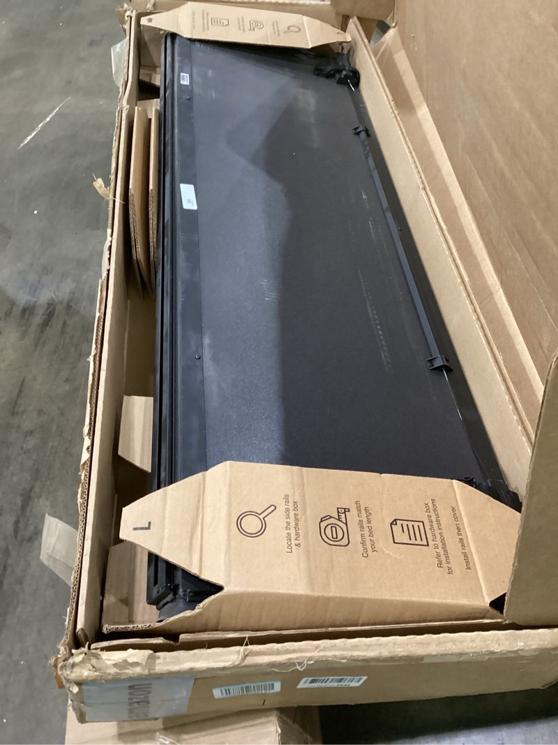 truck bed cover