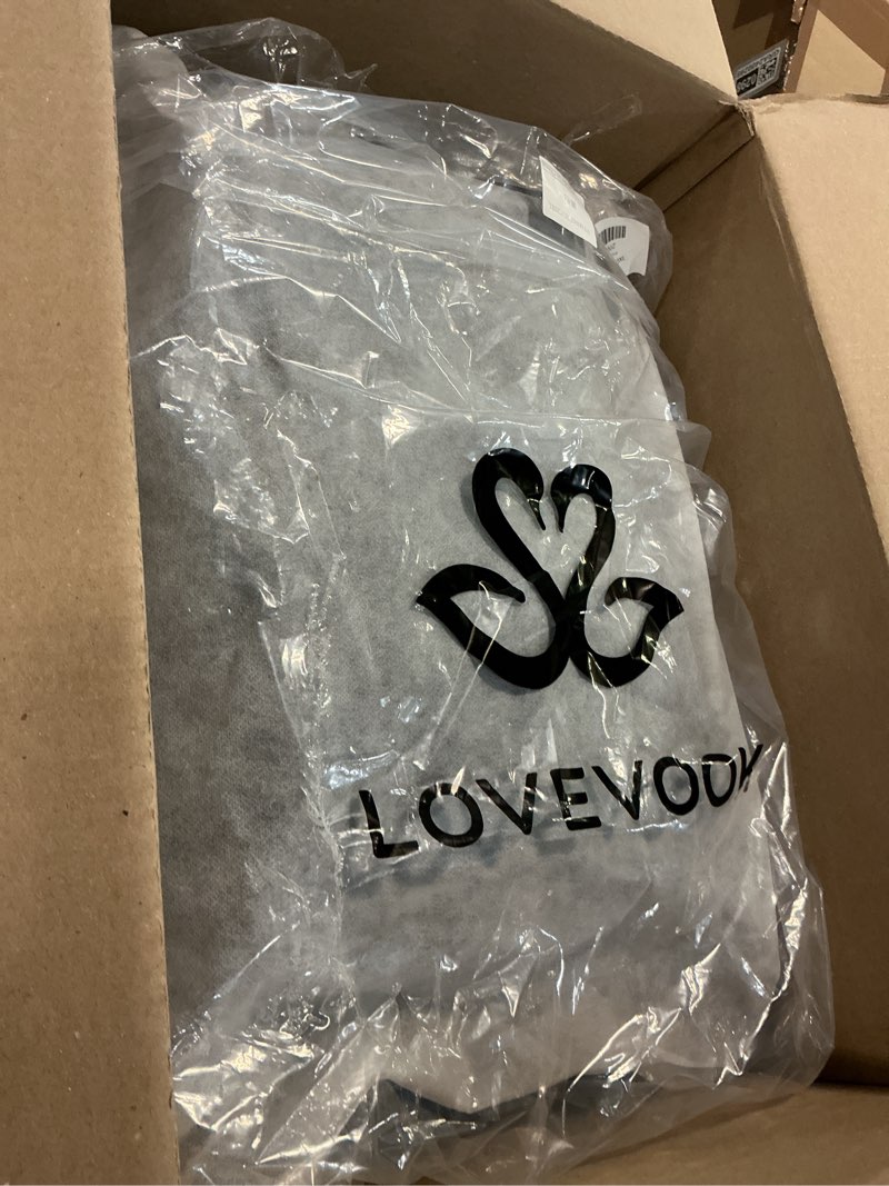 Condition photo showing Good Condition for LOVEVOOK Carry On Luggage 22x14x9 Airline Approved, 22 Inch Softside Suitcases with Spinner Wheels, Lightweight Carry-on Suitcase with TSA Lock for Women Men, Large Luggage for Travel Business Trip 22 inch_Carry on Black