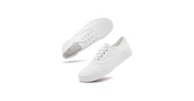 white Time and Tru women's canvas sneakers with memory foam insoles. Size 10