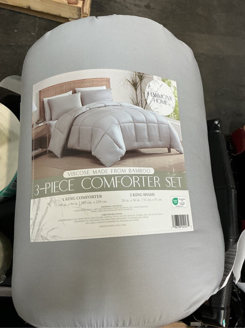 Condition photo showing New/Like New for bamboo harmony 3-piece viscose made from bamboo comforter set king 