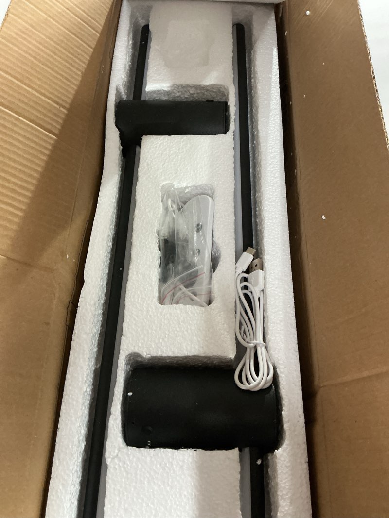 https://lotting-media.assets.bidfta.com/lotting_bf095316-74ac-4e71-a3bb-d52fde6bdac2
