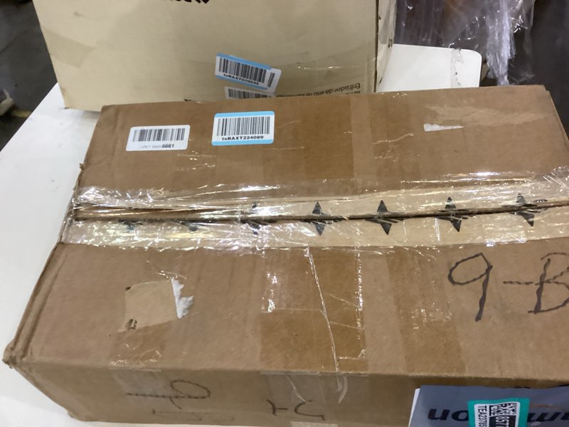 Condition photo showing New/Like New for Pillow