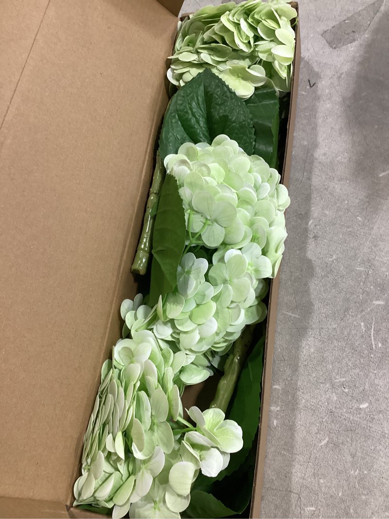 Condition photo showing Good Condition for waipfaru 21\" real touch hydrangea artificial flowers with long stem & leaves, full latex faux hydrangea flowers for home decor party floral arrangements wedding bouquets centerpieces, green 3pcs