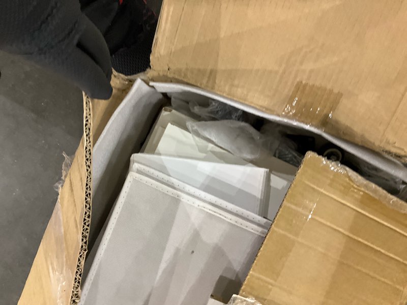 Condition photo showing Good Condition for White Dresser