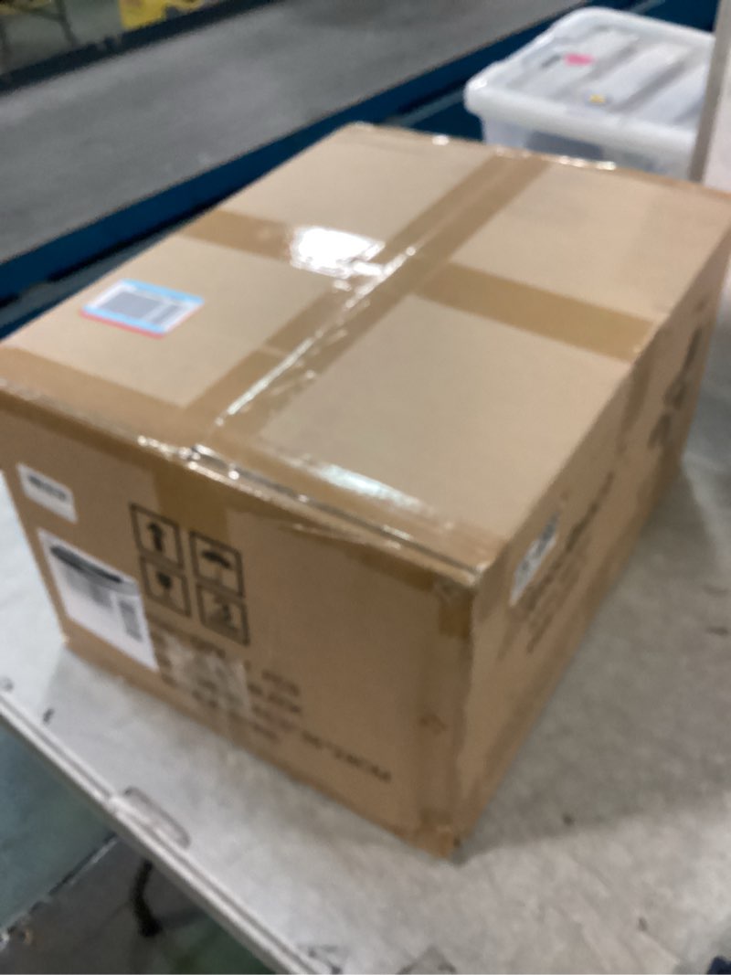 https://lotting-media.assets.bidfta.com/lotting_bf171f52-9172-4efc-9f32-4b4b060f2566