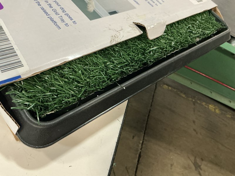 Condition photo showing Good Condition for artificial dog grass pad with tray for potty – 16x20 inches strong absorbency grass pad, dog litter box for indoor/balcony/apartment 16" x 20"