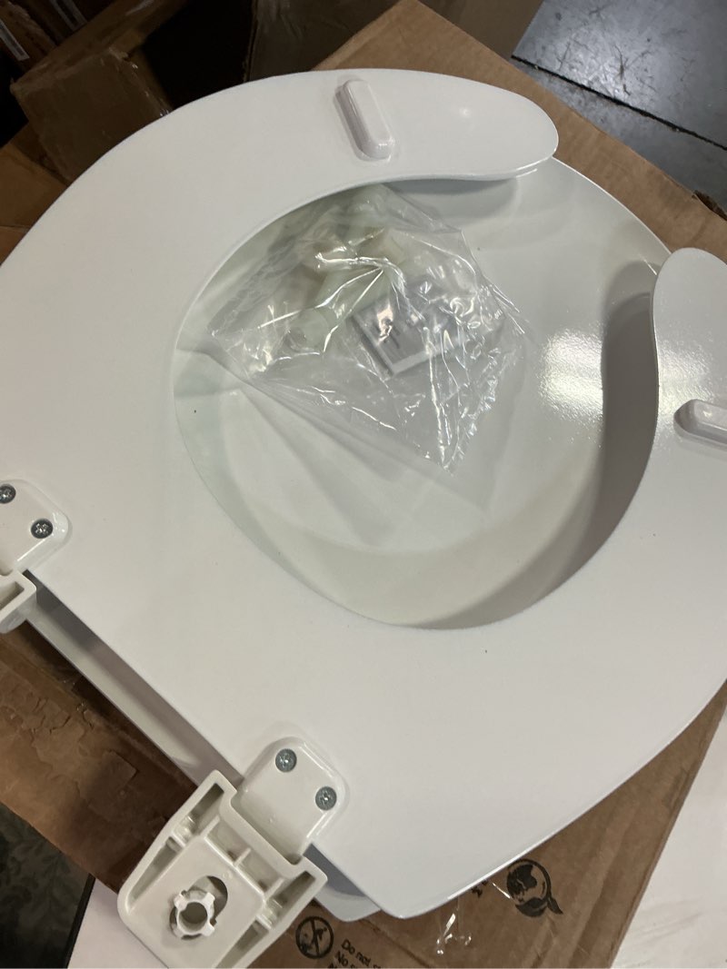 Condition photo showing Good Condition for bemis 550ttt open front durable wood toilet seat, secure hinges stay tight, made in usa, round, white