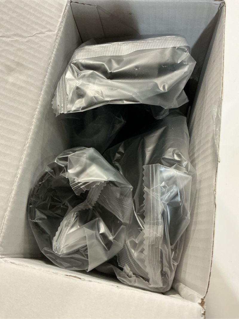 Condition photo showing Good Condition for Untitled Item