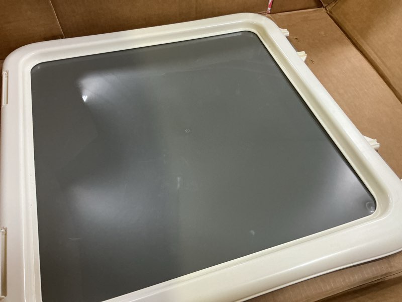 Condition photo showing Good Condition for amazon basics dog training pad holder with secured latches, extra thick and non-slip base, recycled plastic, 24 inch, small, white and charcoal 22'' x 22''