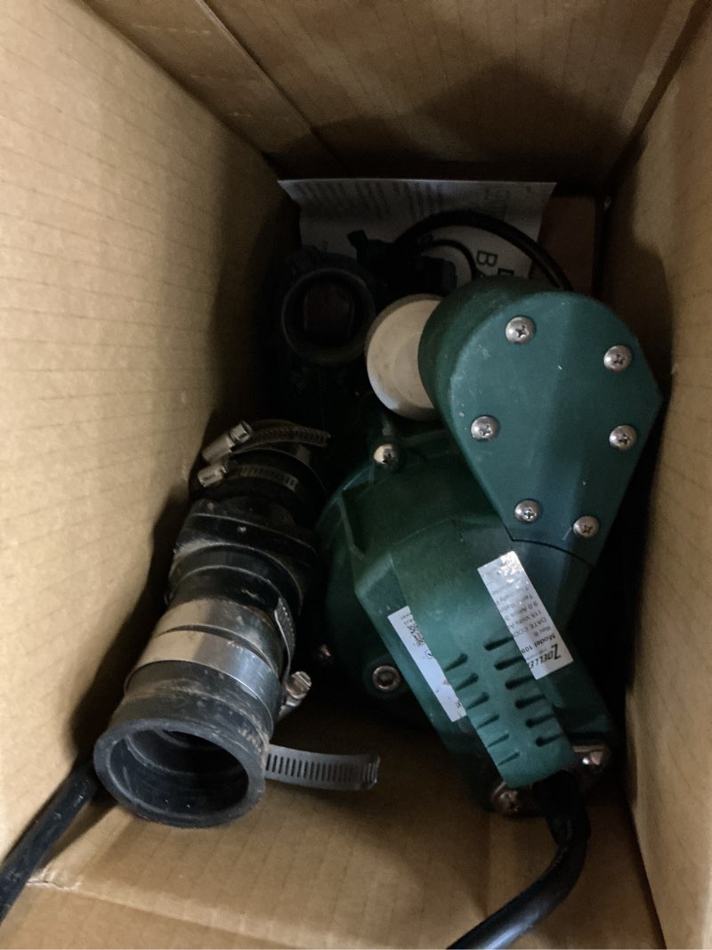 Condition photo showing As Is for zoeller 3/4-hp 115-volt 80-gpm cast iron submersible sump pump