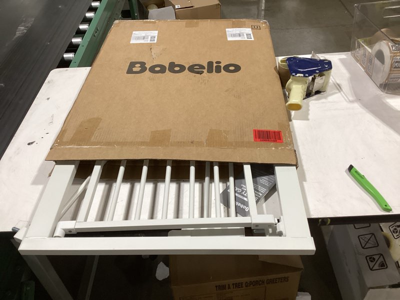 Condition photo showing Good Condition for BABELIO Safety Gate Door Fits for Stairs, Narrow and Wide Doorways with Auto Close, Easy Install, No Drilling, Pressure Mounted for Baby, Child, Pets, Dog/Puppy, 26''-40'', White White 30"Tall 26"-40" Wide
