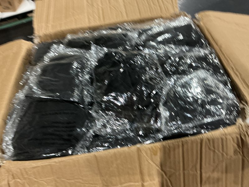Condition photo showing Good Condition for vevor stretch spandex folding chair covers, universal fitted chair cover, removable washable protective slipcovers, for wedding, holiday, banquet, party, celebration, dining (100pcs black) 100pcs black-c