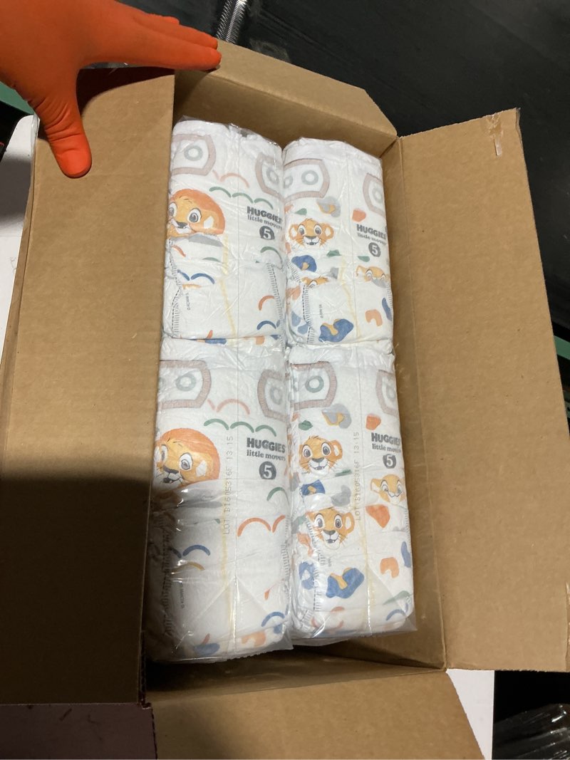 Condition photo showing New/Like New for huggies size 5 diapers, little movers baby diapers, size 5 (27+ lbs), 104 count, packaging may vary size 5 104