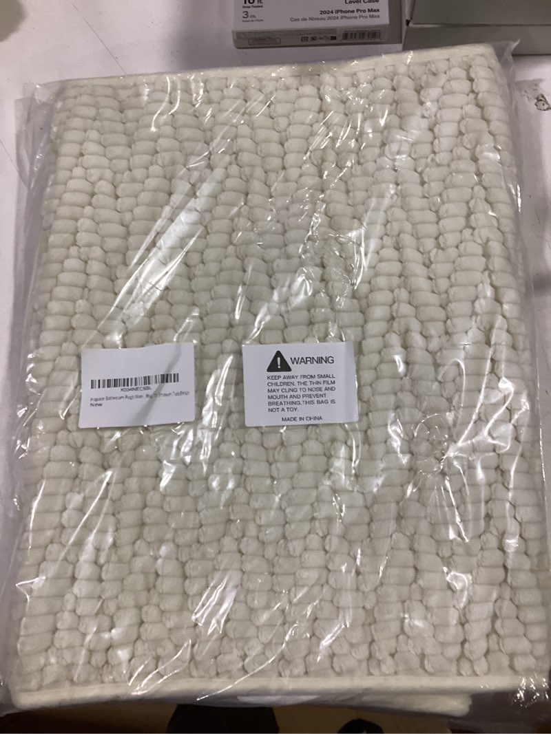 Condition photo showing New/Like New for Bathroom Rugs Non-Slip Bath Mat,16"×47",Machine Washable&Water Absorbent Bath Mats for Bathroom, Soft Shaggy Thick Microfiber Bath Rug for Shower,Tub,Cream 1'4" x 3'11" (Rectangular) Cream