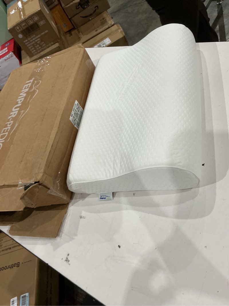 Condition photo showing Good Condition for tempur-pedic tempur-ergo neck pillow, large profile, white high profile 1