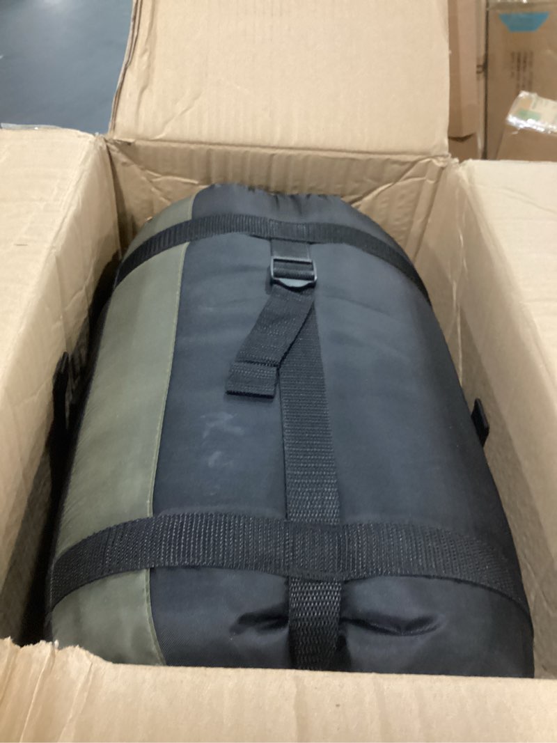 Condition photo showing Good Condition for TETON Sports Evergreen Sleeping Bag - Large Cold-Weather Sleeping Bags with -10?F, 0?F, 20?F, 35? Fahrenheit Options with an L-Zipper - Camping Gear Accessory for Car & Tent Campers