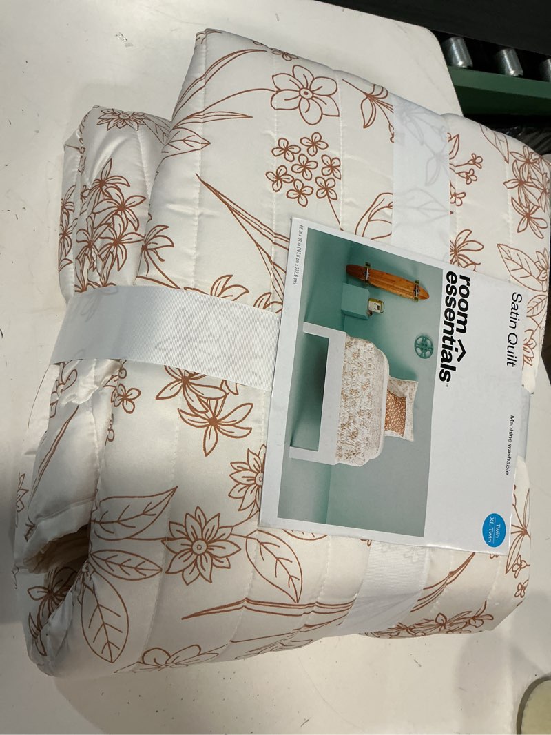 Condition photo showing New/Like New for twin/twin extra long satin quilt copper - room essentials™: midweight sateen coverlet, floral pattern, oeko-tex certified