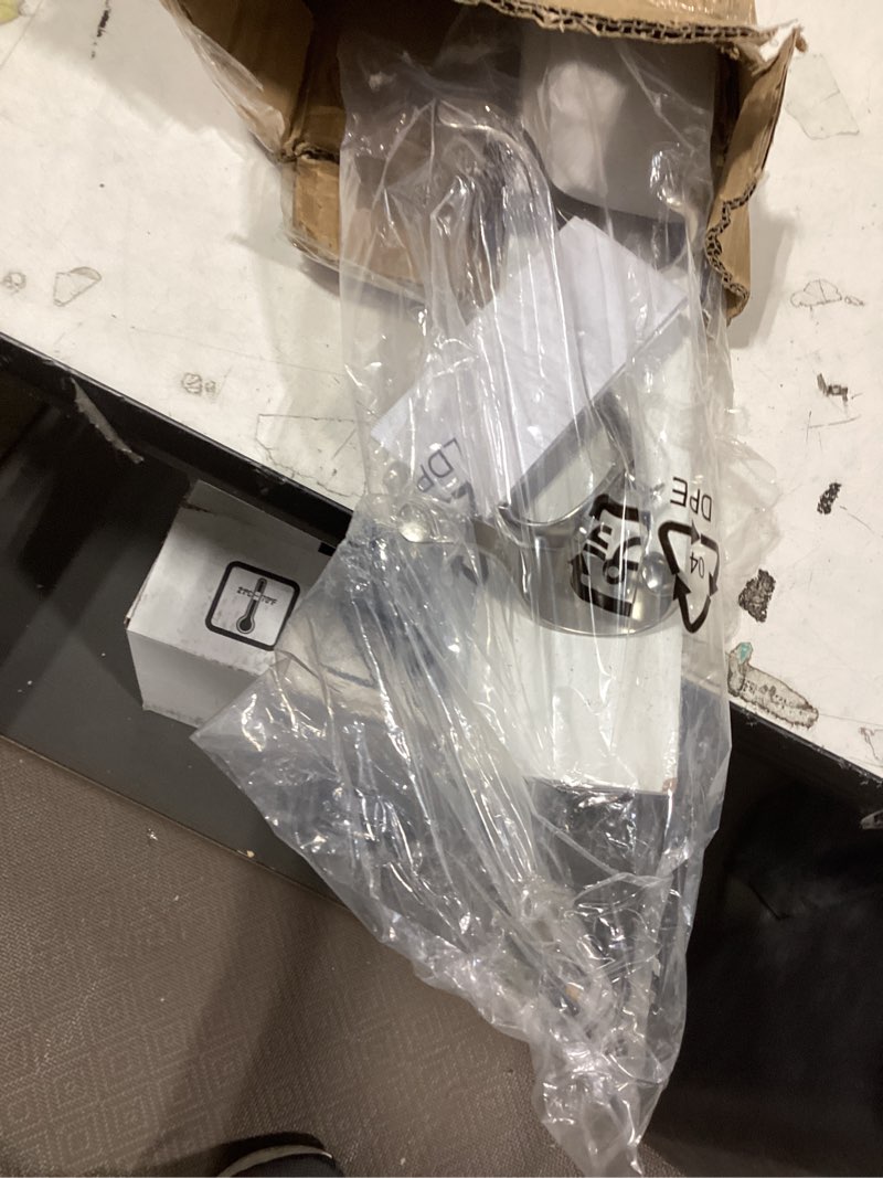 Condition photo showing Good Condition for amazon basics wall mounted modern coat rack for entryway and bedroom with versatile storage hooks, rectangular, 8-hook, white | rectangular, modern white 8 hooks single