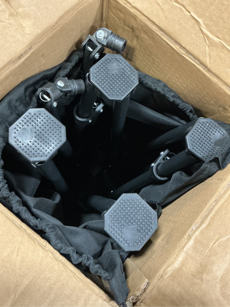 Condition photo showing Good Condition for GEERTOP Oversized Padded Camping Chair for Adults with Removable Foot Rest Heavy Duty Extra Wide Compact Outdoor Folding Chair with Cup Holders 400lbs Capacity for Lawn Fishing Sports