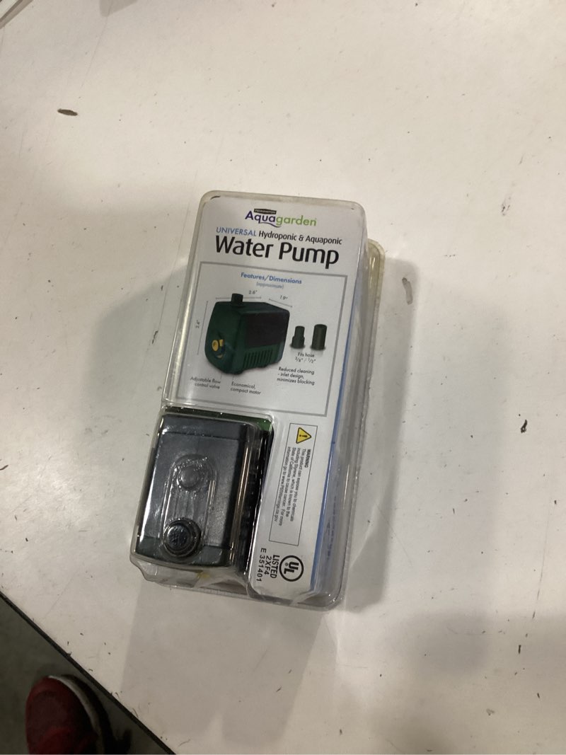 Condition photo showing New/Like New for pennington aquagarden 158 gph 120 v submersible pump