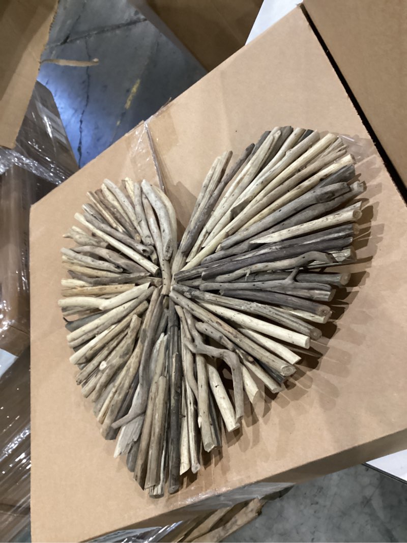 Condition photo showing Good Condition for Creative Co-Op Driftwood Heart Shaped Wall Décor