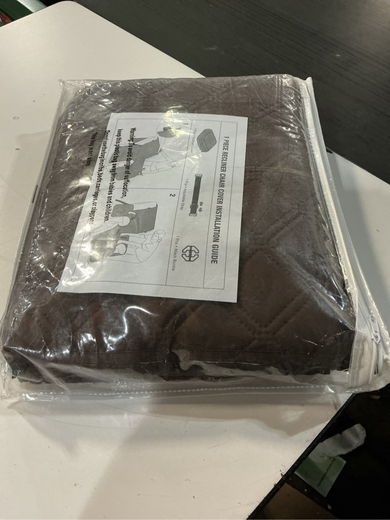 Condition photo showing Good Condition for ruaozz 100% waterproof recliner chair covers, non-slip reclining covers for recliner chair washable chair cover, recliner covers with pockets for kids, dogs, pets (dark brown, 23'') dark brown 23''
