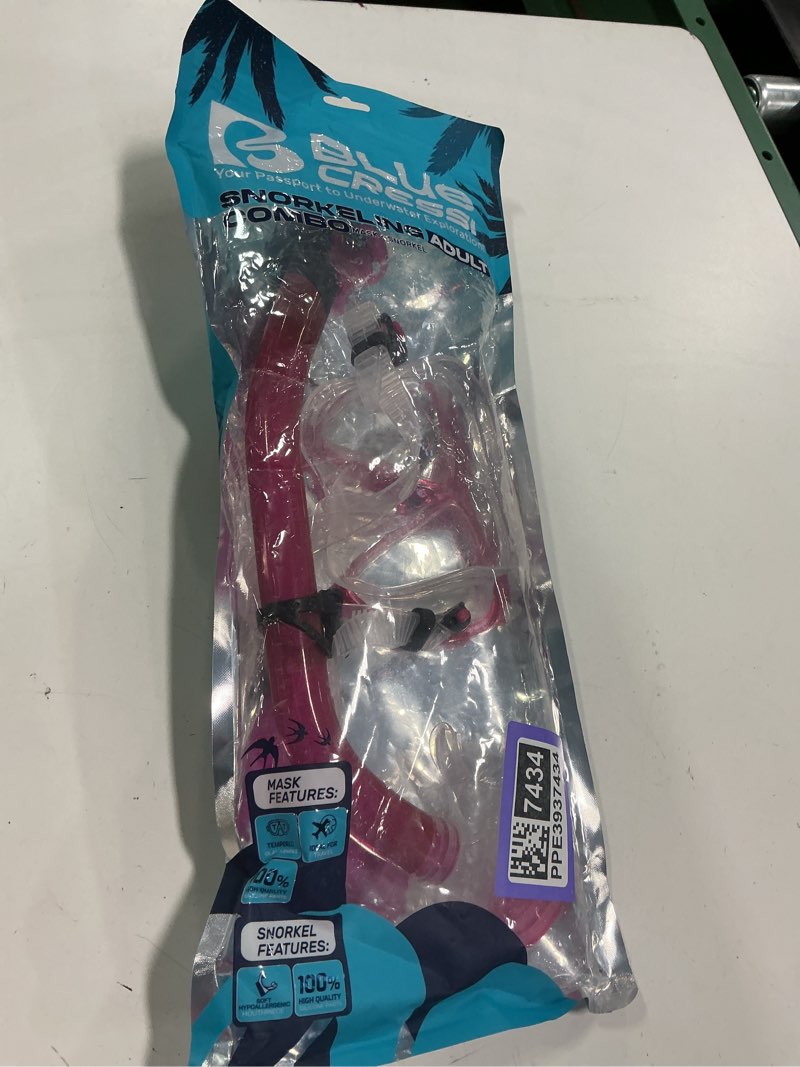 Condition photo showing New/Like New for Cressi Adult Snorkeling Kit, Mask & Dry Snorkel - Quality Equipment for Discovering The Underwater World - Ocean Combo: Designed in Italy Clear/Translucent Pink