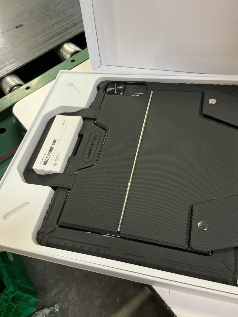 Condition photo showing Good Condition for nillkin carry go keyboard case for ipad air 13 inch (m3/m2) with handle, ipad pro 12.9 (3rd/4th/5th/6th gen) rugged case with detachable keyboard, magic trackpad, 7 colors backlit, camera cover, black