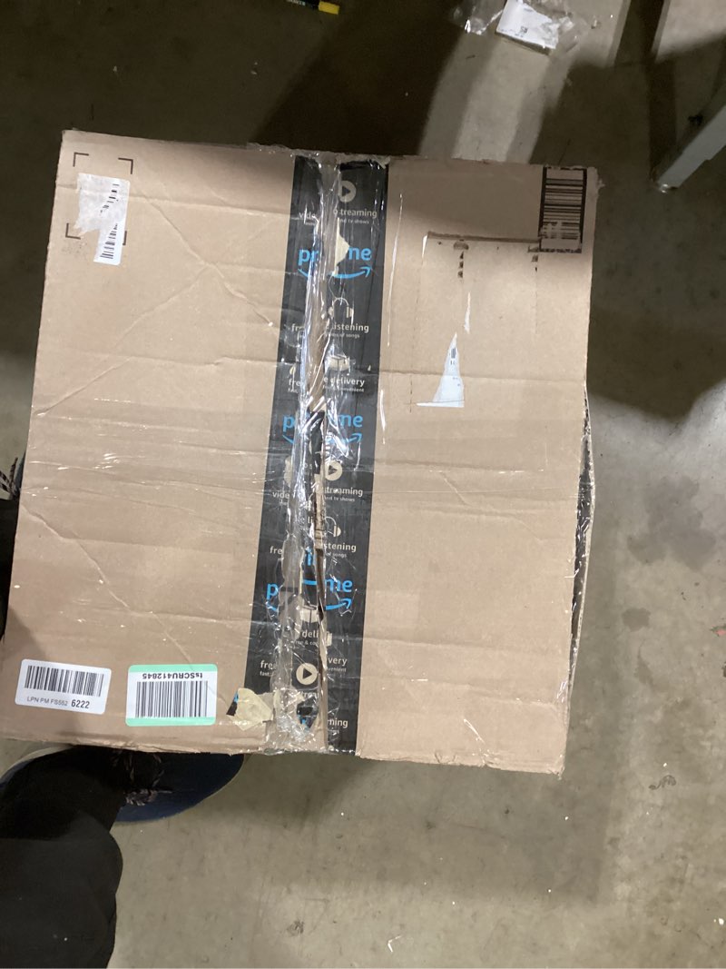 Condition photo showing Good Condition for Gray rug