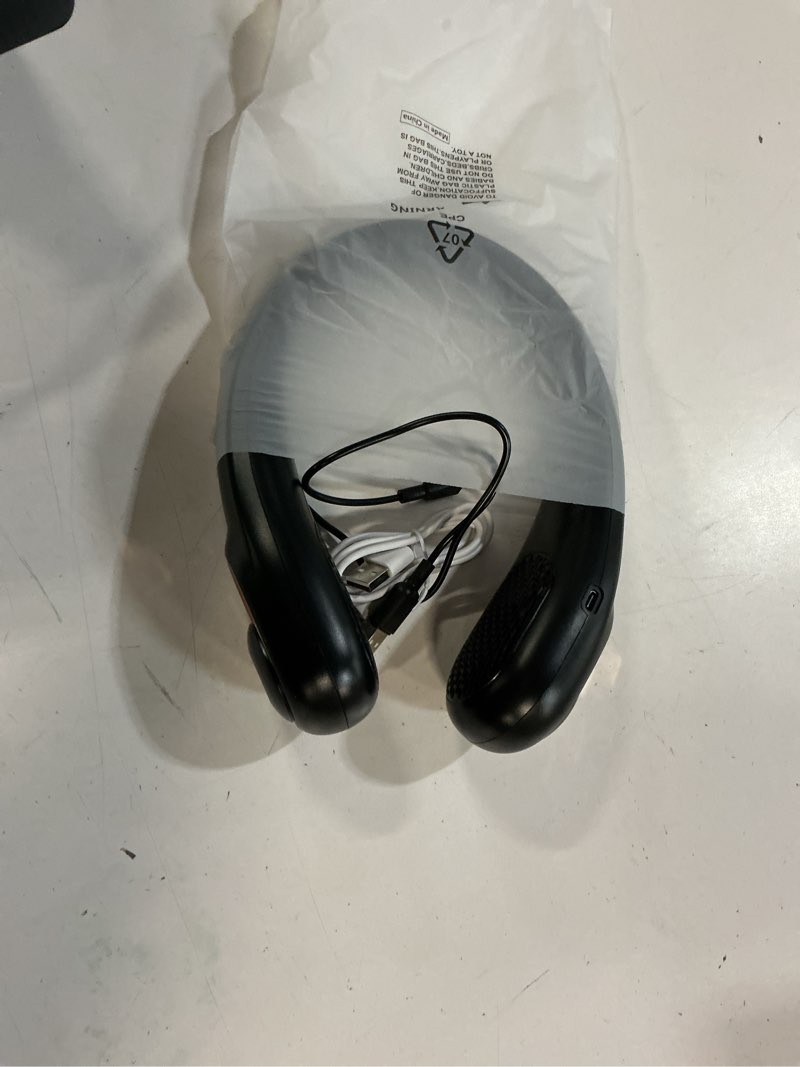 Condition photo showing Good Condition for kidee neck fan, portable bladeless neck fans, upgrade 360° airflow, super quiet, 3 speeds, 4000mah personal wearable neck fan, upgraded cooling air volume usb rechargeable hands free fan dark-black