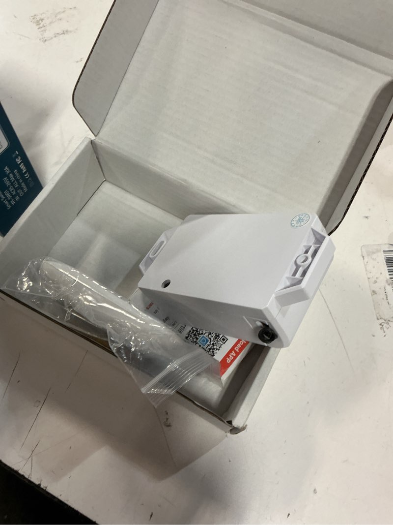 Condition photo showing Good Condition for 30a heavy duty wifi wireless smart switch with energy monitoring, diy switch for smart home automation, tuya app / rf433mhz 328ft remote control, timer, compatible with alexa & google home wifi switch+rf433 remote