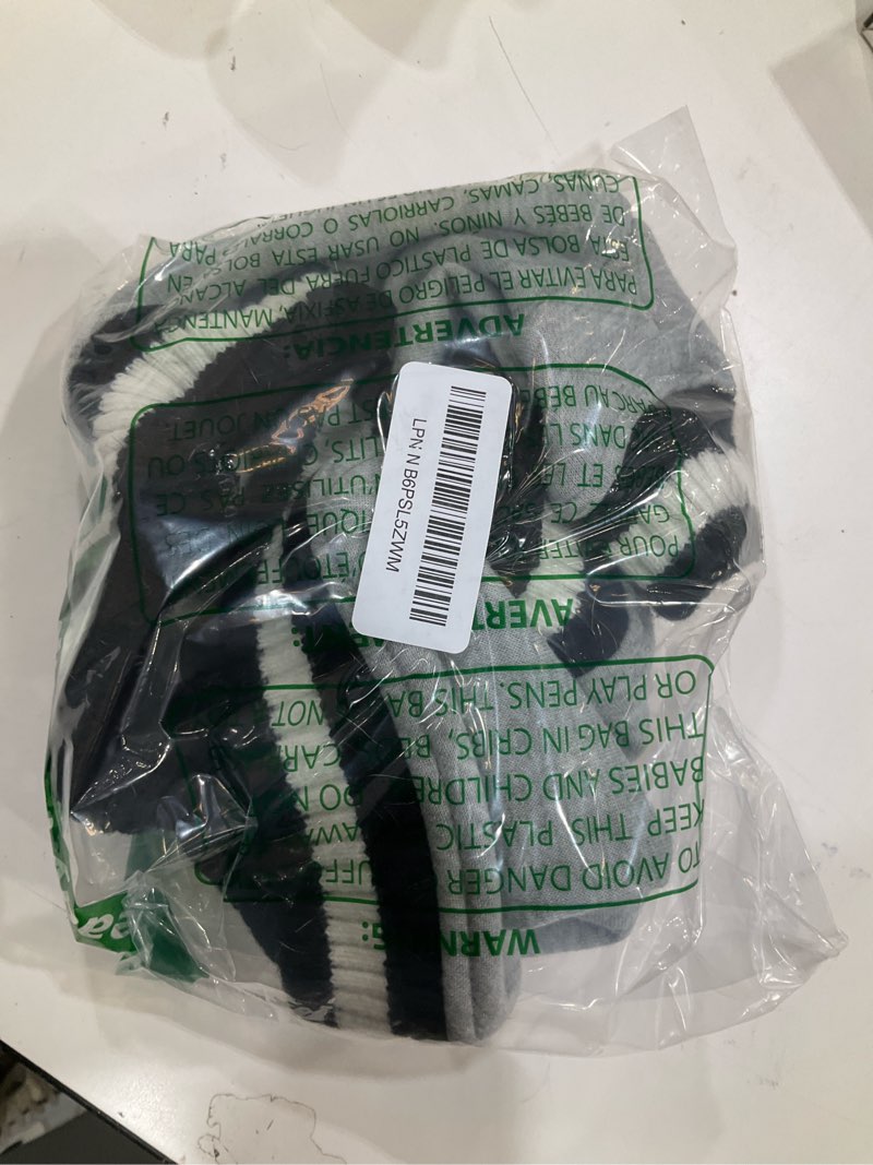 Condition photo showing Good Condition for FUAMEY Dog Pullover Sweater, Dog Winter Coat Cold Weather Outfit Dog Clothes Warm Dog Jacket Small Medium Large Dog Winter Vest Easy on Puppy Boy Girl Sweater
