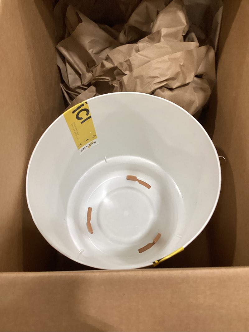 Condition photo showing As Is for kubvici Plant Pots for Indoor Plants, 2 Pack 10 Inch Plant Pot Plastic Flower Pots Planters with Drainage Saucer for Indoor Outdoor Garden Home (10" White) White 10 inch