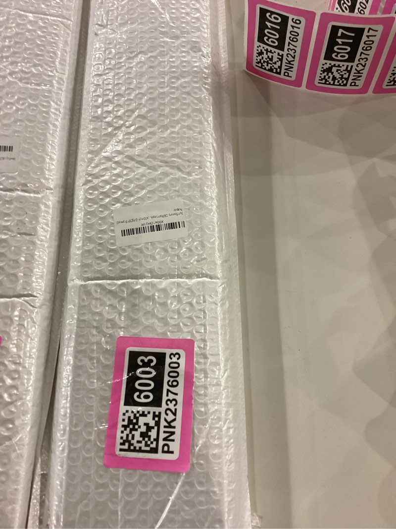https://lotting-media.assets.bidfta.com/lotting_bfcd8161-220e-4ebf-a99d-0ab2d43b5f8e