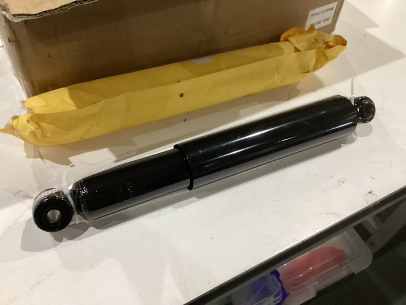 Condition photo showing New/Like New for grand cherokee shocks,eccpp 4x front rear shocks absorbers for jeep fits 1999 2000 2001 2002 2003 2004 for jeep grand cherokee 344342 344341 auto shocks gas struts sets (set of 4 front and rear)