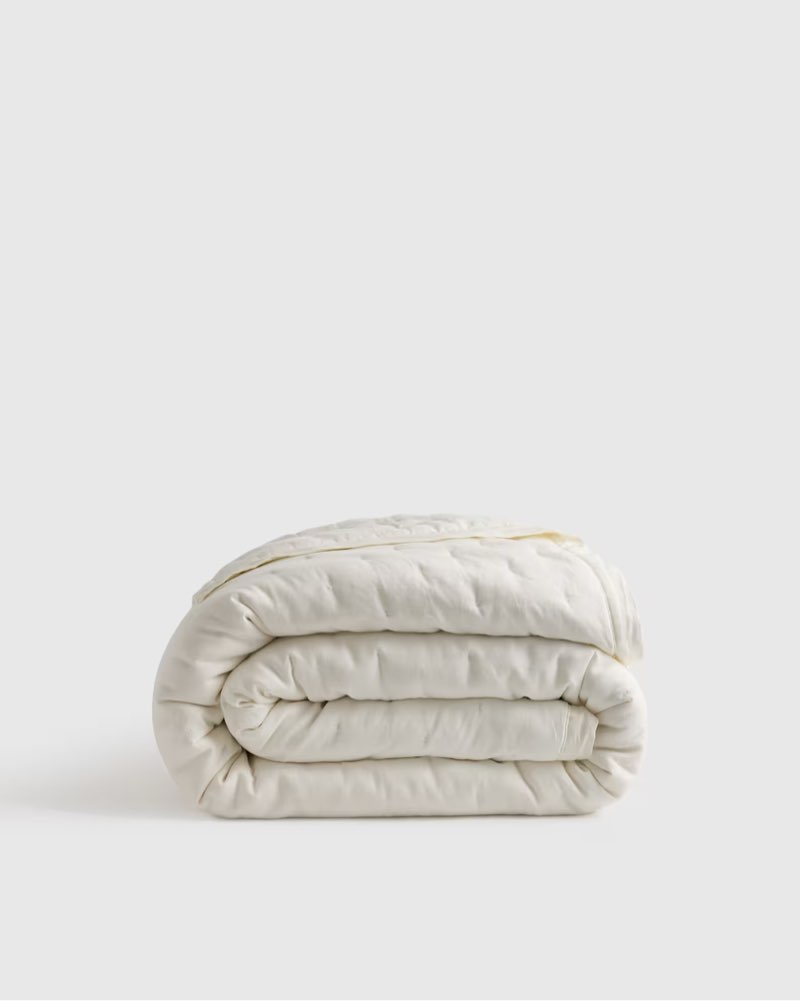 quince european linen dream quilt size/king
