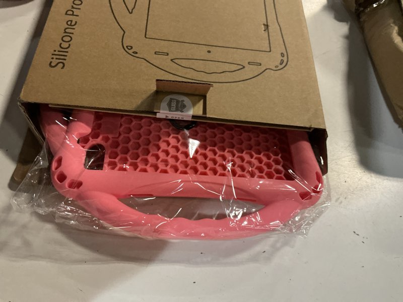Condition photo showing New/Like New for ipad 10 case 2022 with tempered glass screen protector, silicone shockproof ipad 10.9 inch case (pink)