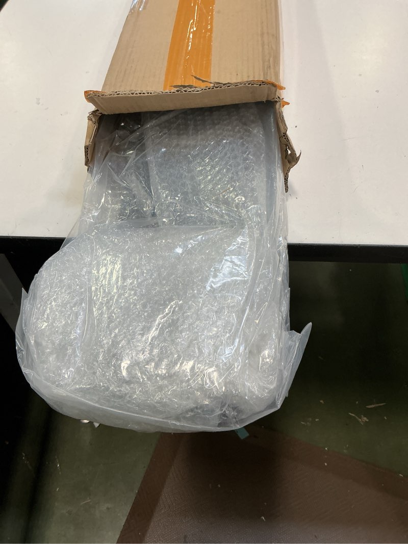 Condition photo showing Good Condition for ApplianPar Front Passenger Side Lower Door Molding for Hyundai Santa Fe 2013-2019, Santa Fe XL 2013-2019