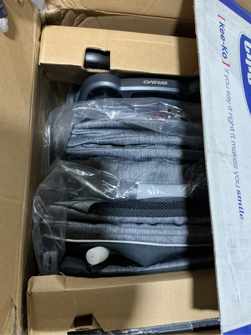 Condition photo showing Good Condition for chicco bravo 3-in-1 trio travel system, bravo quick-fold stroller with keyfit 30 infant car seat and base, brooklyn/navy bravo® brooklyn