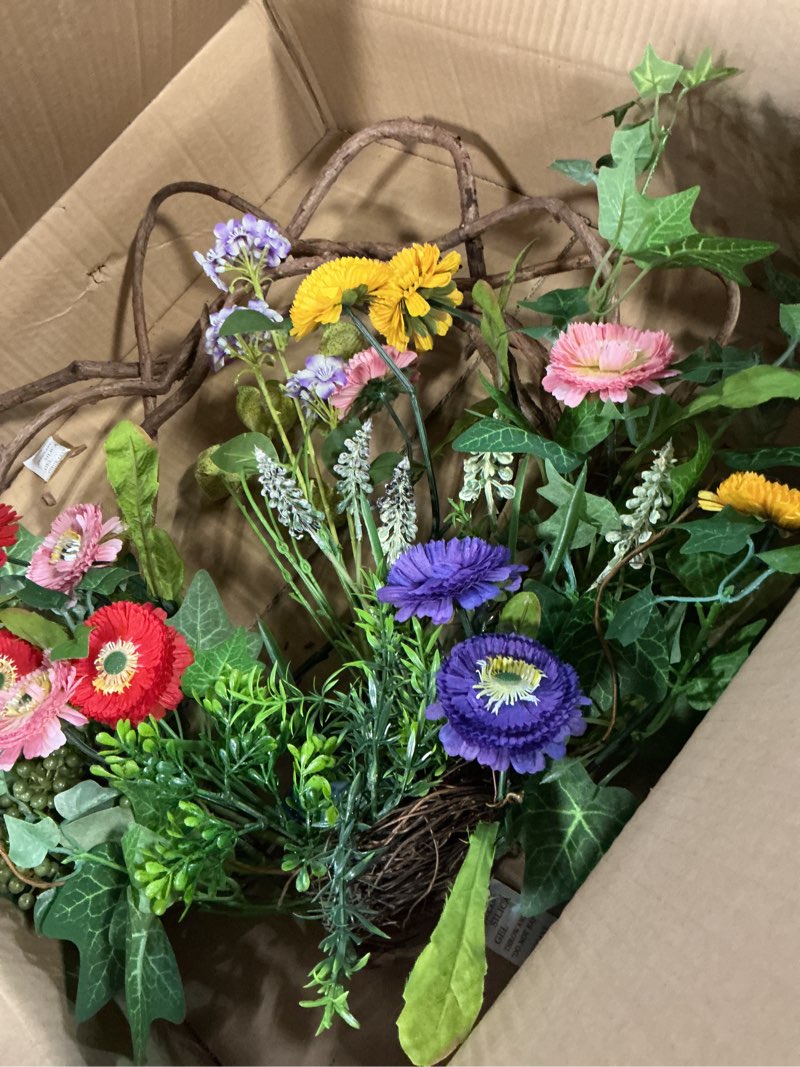 Condition photo showing Good Condition for nearly natural 22in. artificial spring floral wreath