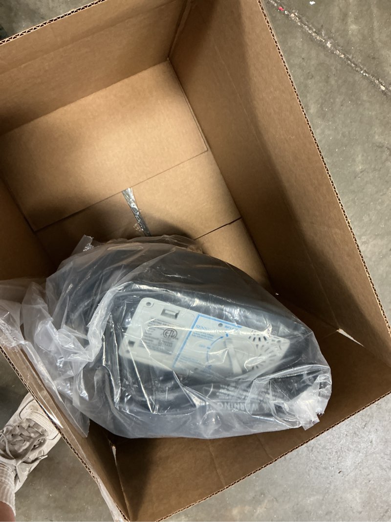 Condition photo showing As Is for CHILLSUN Air Mattress Full with Built in Pump, 18" Raised(incomplete)