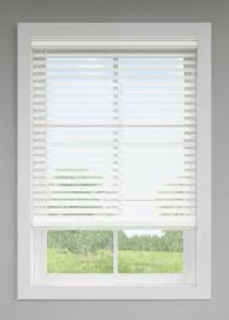 Open Box Levolor 2.5-in Cordless White Faux Wood Blinds 47x72