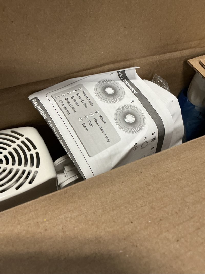 Condition photo showing Good Condition for lasko 2520 oscillating stand fan,white 16 inch