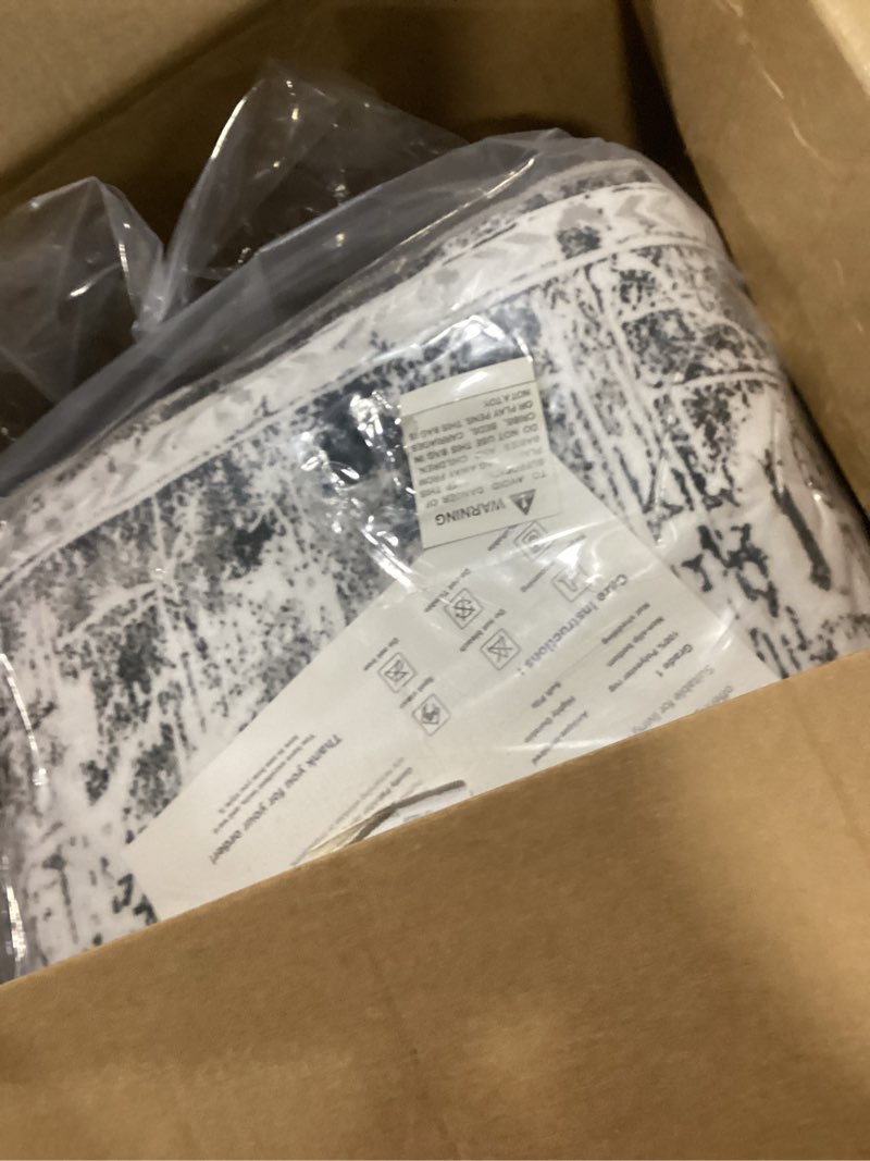 Condition photo showing Good Condition for 8x10 large area rugs for living room, vintage grey rugs for bedroom,washable boho indoor soft non slip carpet for dining room, low pile rugs for office,farmhouse light grey 8' x 10' (rectangular)