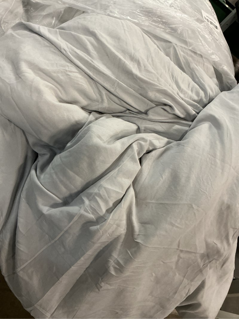 Condition photo showing As Is for Twin Comforter Set Lightgrey,2PCS Soft Lightweight Breathable Bedding Comforter Sets for All Season, Twin Size(68''×90'' Comforter & 1 Pillowcase) 07lightgrey Twin (68"x90")