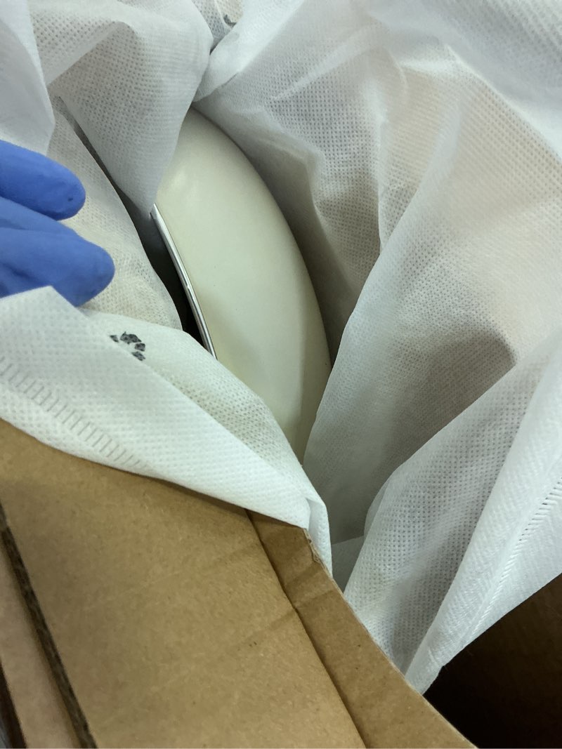 Condition photo showing Good Condition for Redchef Ceramic Saute Pan with Lid, Nonstick Deep Frying Pan, 5QT Jumbo Cooker with Helper Handle & Lid, Non Toxic Ceramic Cooking Pan, Chef Pan, Dishwasher & Oven Safe, PFAS PFOA & PTFE Free Beige