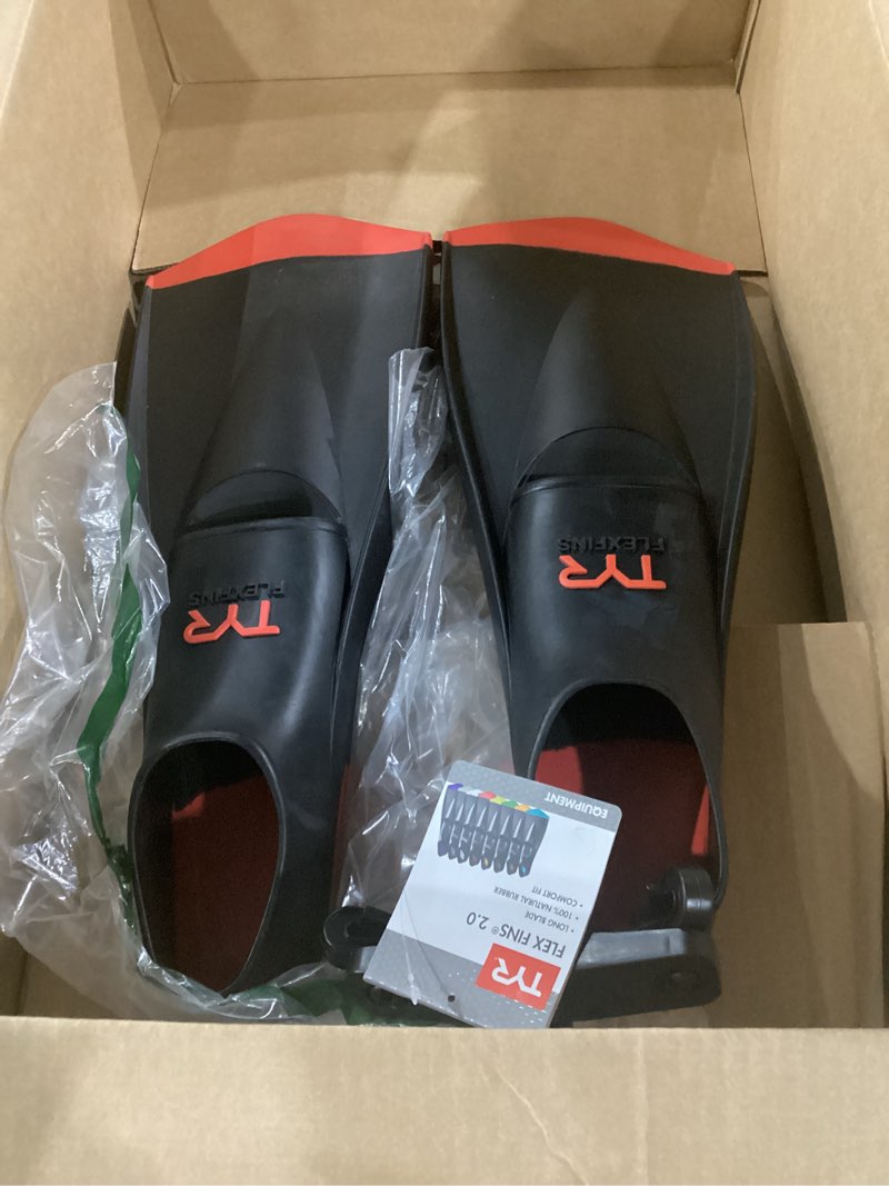 Condition photo showing Good Condition for tyr flexfins 2.0 swim fins – short blade training fins for swim drills, leg strength, technique & flexibility black/red medium