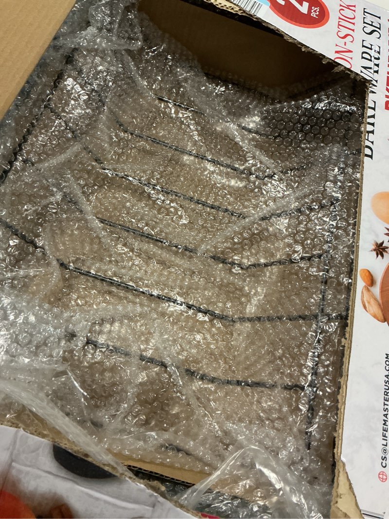 Condition photo showing Good Condition for Nonstick Turkey Roasting Pan with Rack-17 X 13 inch Large Heavy-Duty Carbon Steel Roasting Pan, Gray Marble