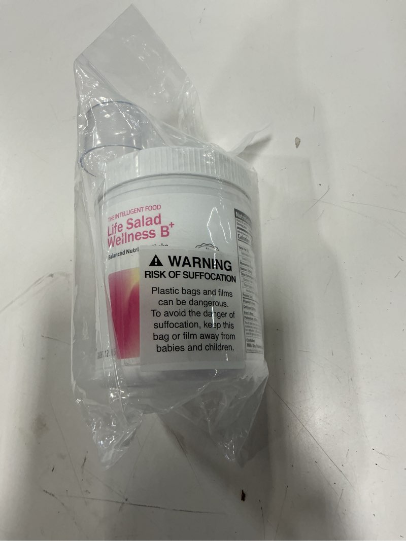 Condition photo showing New/Like New for Wellness B Plus, Balanced Nutrition Protein Shake, 1% Korean Beet, High Protein, Low Carb, 20 Probiotics, Digestive Friendly, Proudly Made in Korea, 14.11 oz( BB: 2026/12/05)